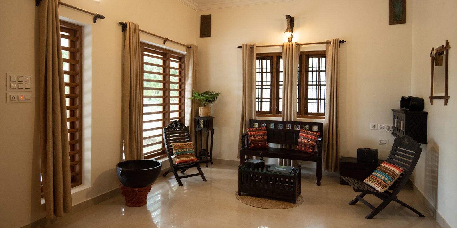 Heritage room at Poothali Homestay